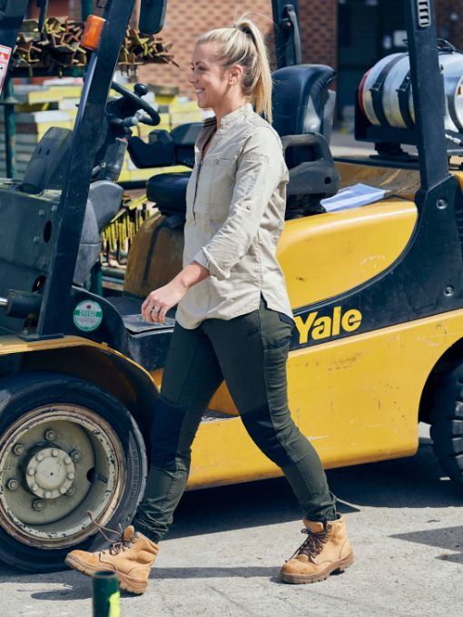 Women's Flx & Move™ Shield Panel Pants