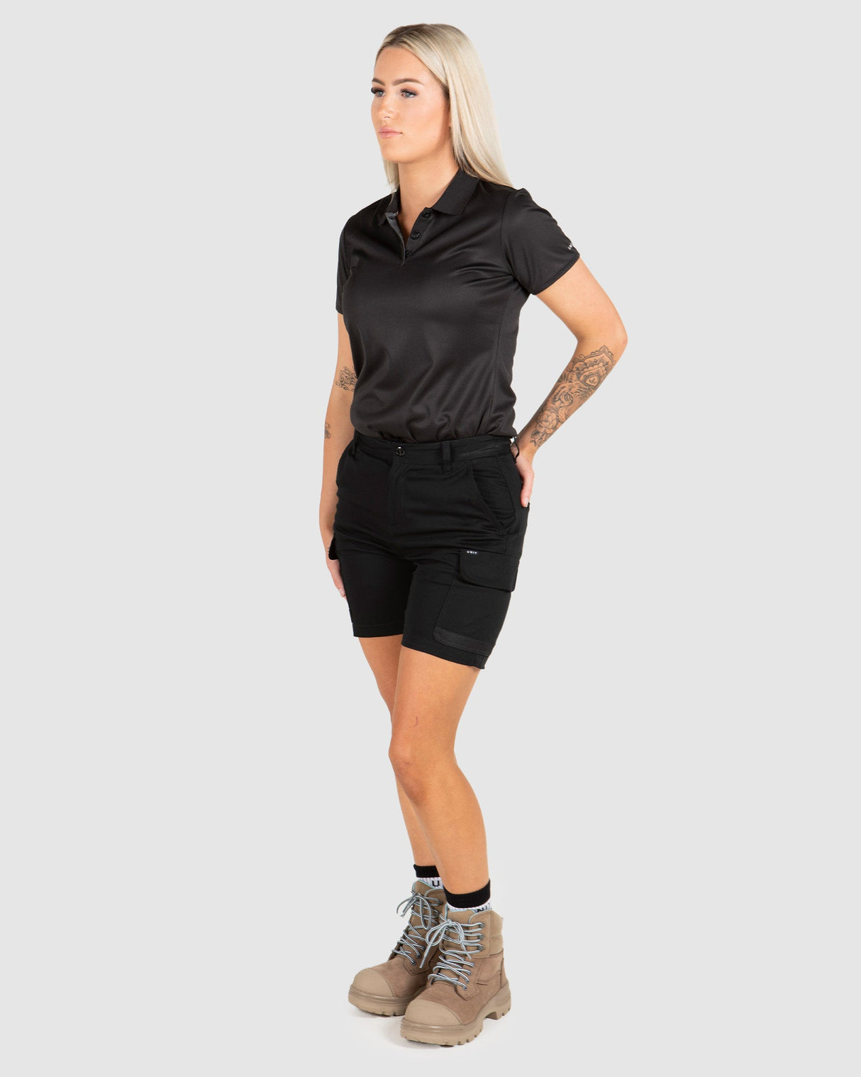 Ladies Shorts - Cargo - Staple
